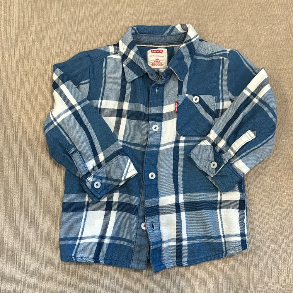 VGUC Levi’s flannel 18 mos